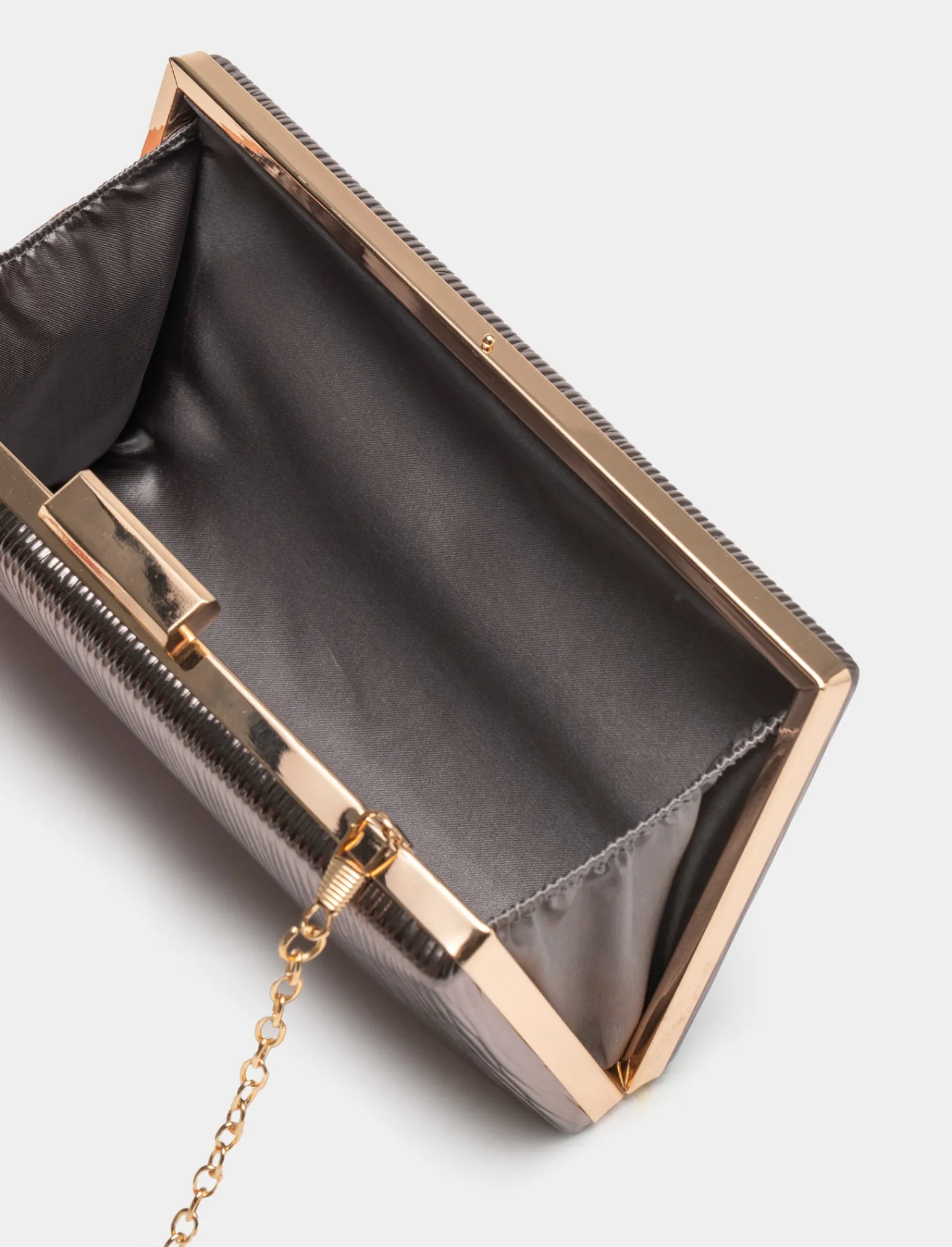 Donna Piazza Italia Donna | Borse E Zaini<Borsa da donna clutch in pvc effetto plissè con tracolla a catena - Rame
