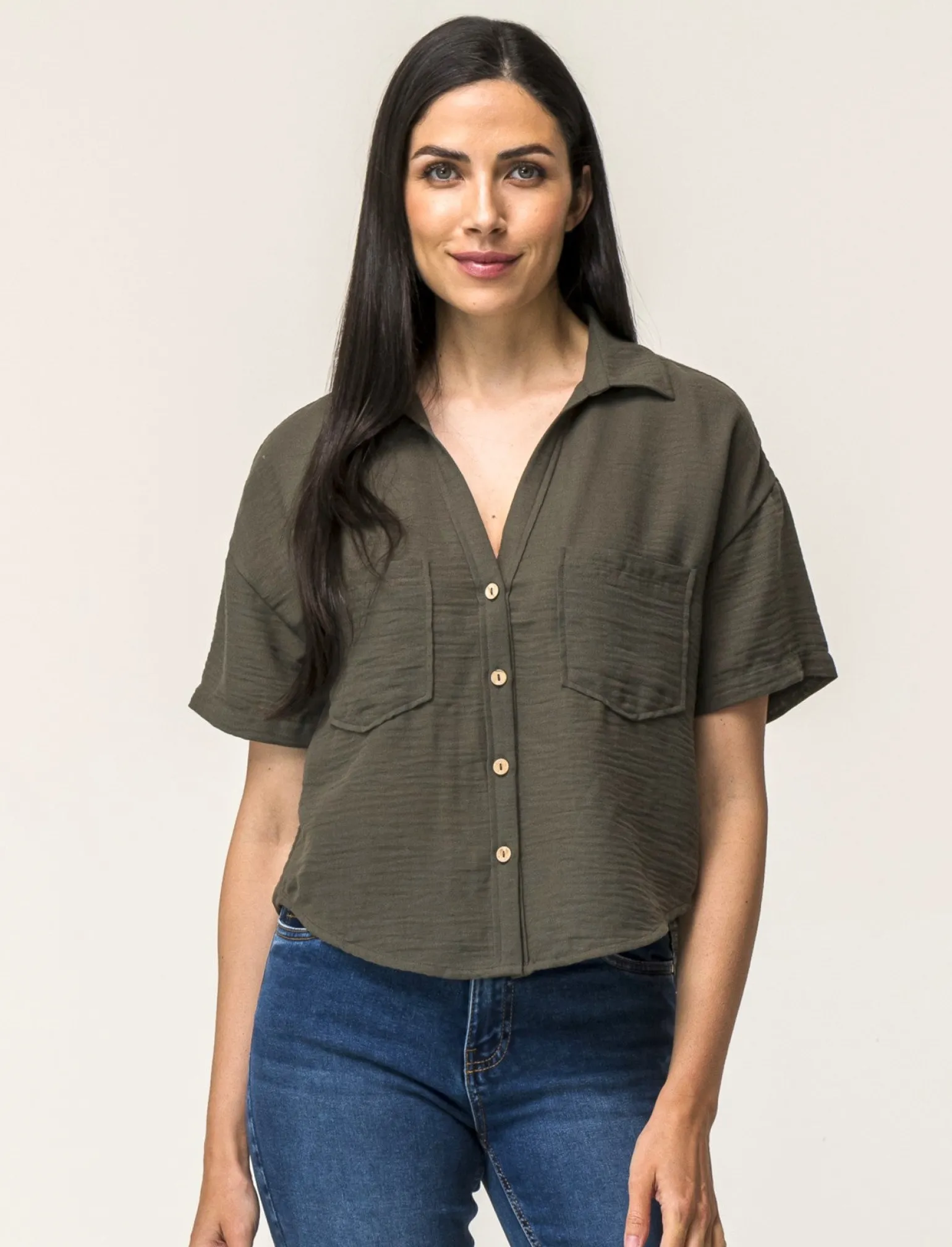 Donna Piazza Italia Donna | Camicie E Casacche<Camicia mezza manica scollo a V e tasche applicate - Ve.milit.