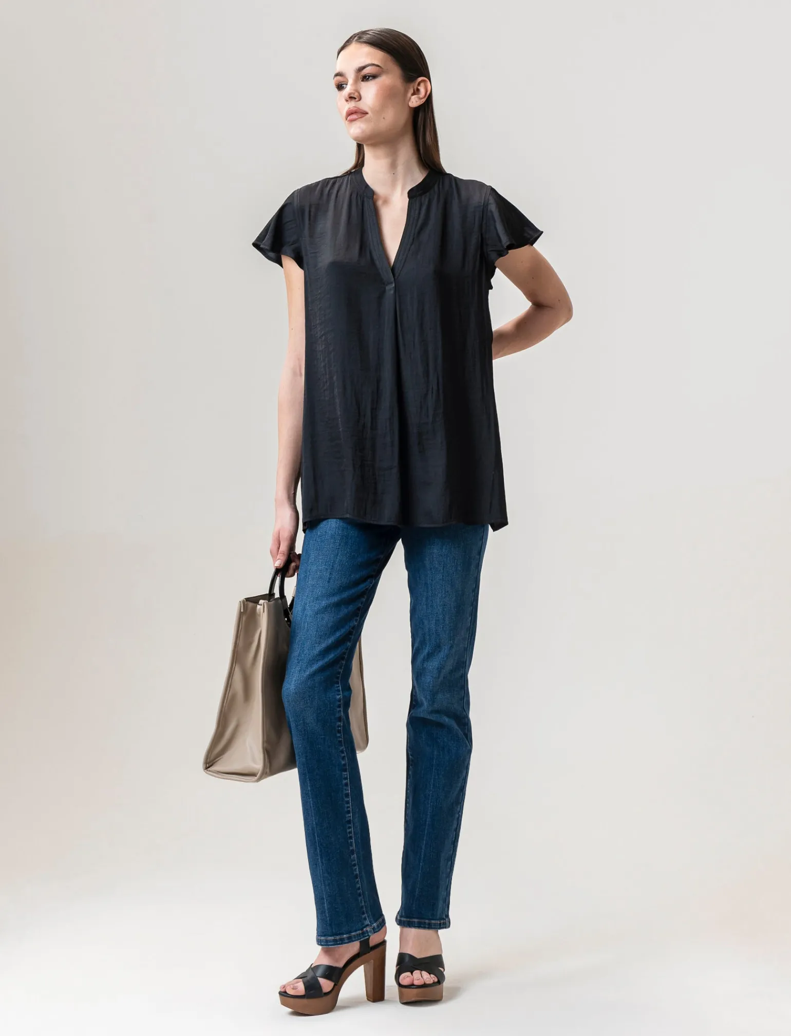 Donna Piazza Italia Camicie E Casacche<Casacca in tessuto fluido, apertura scollo a V e maniche volant -
