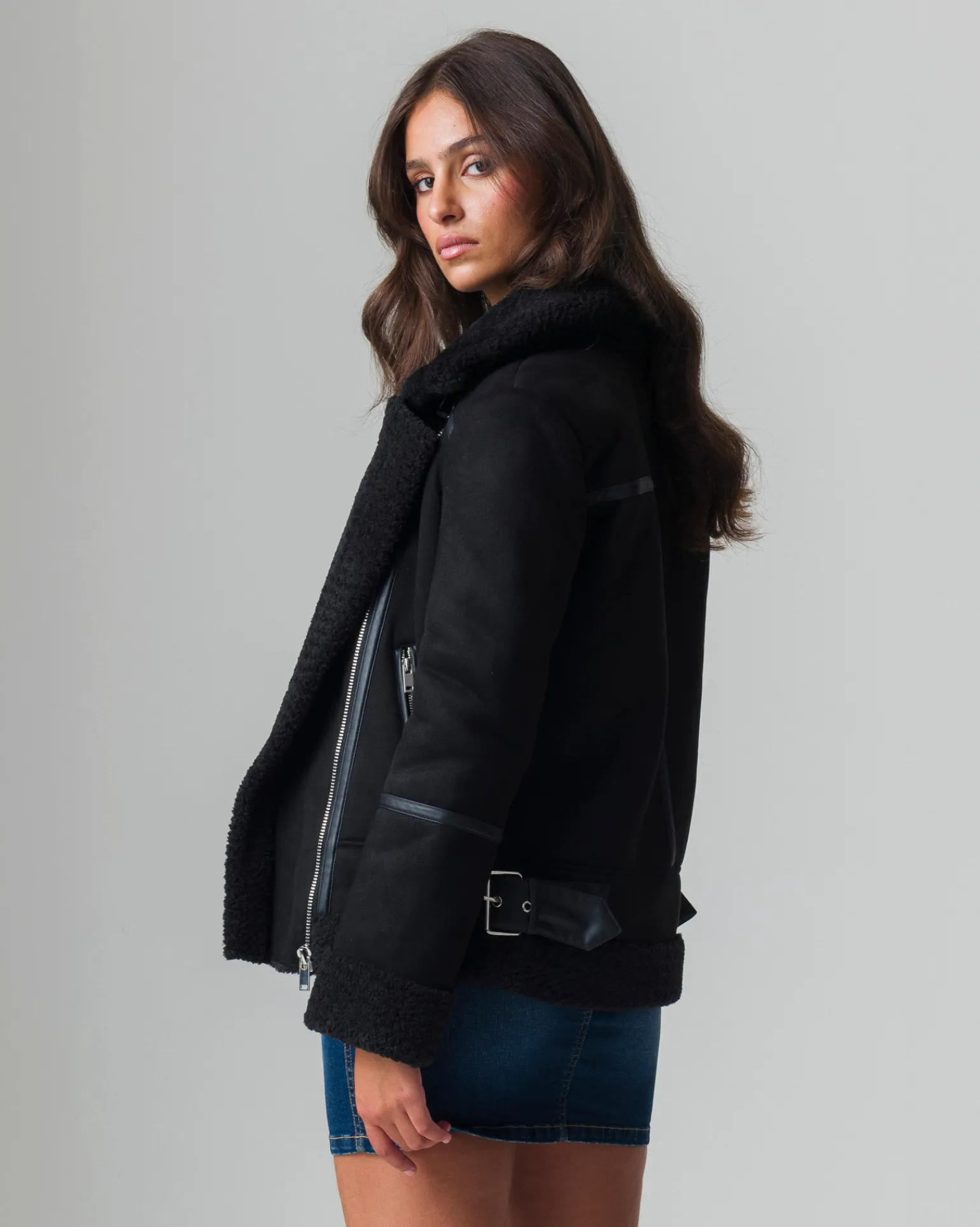 Donna Piazza Italia Donna | Giubbini E Cappotti<Giubotto modello chiodo in finto suede con cintura in vita -