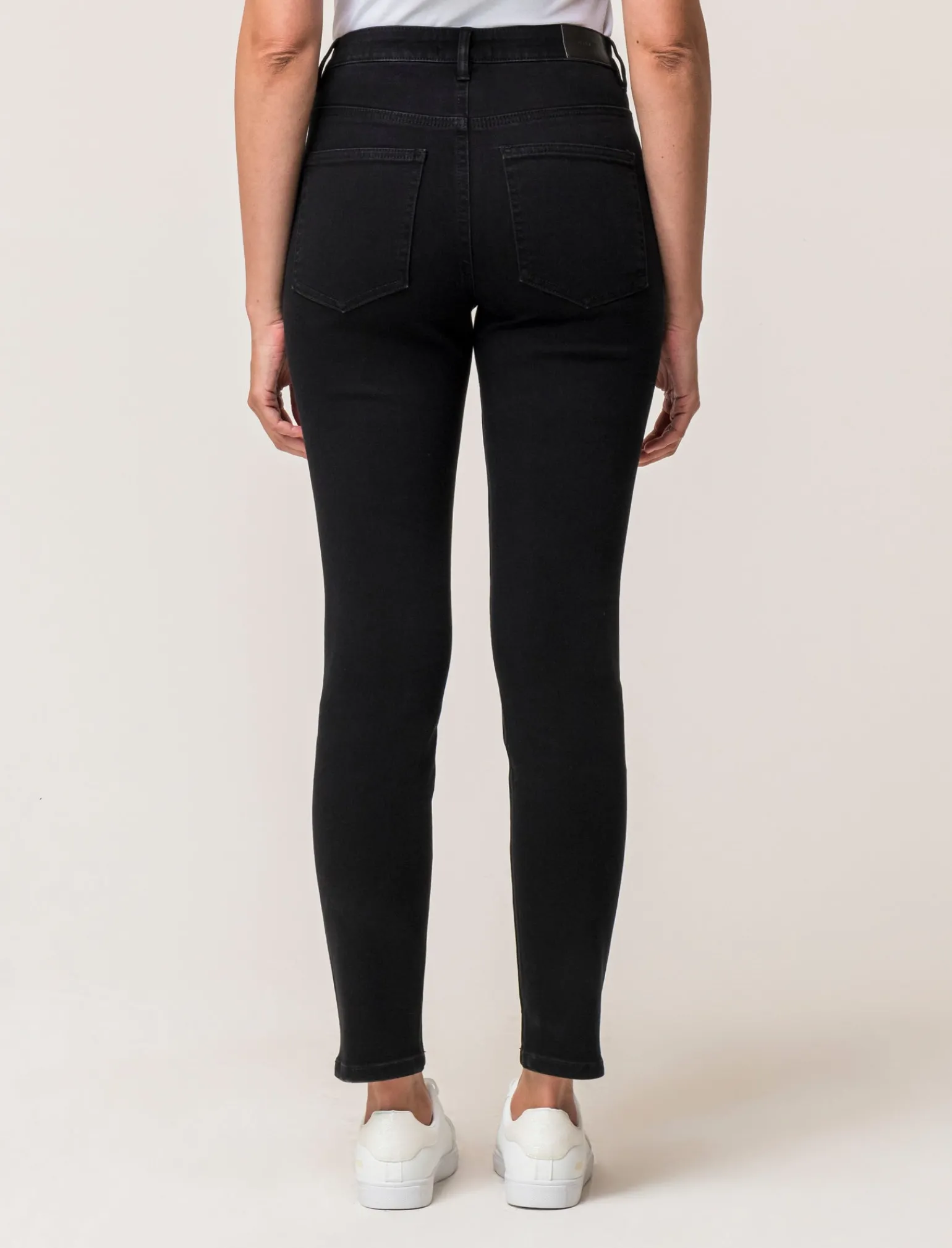 Donna Piazza Italia Donna | Jeans<Jeans basico 5 tasche vita alta vestibilità skinny e chiusura con zip e bottone -