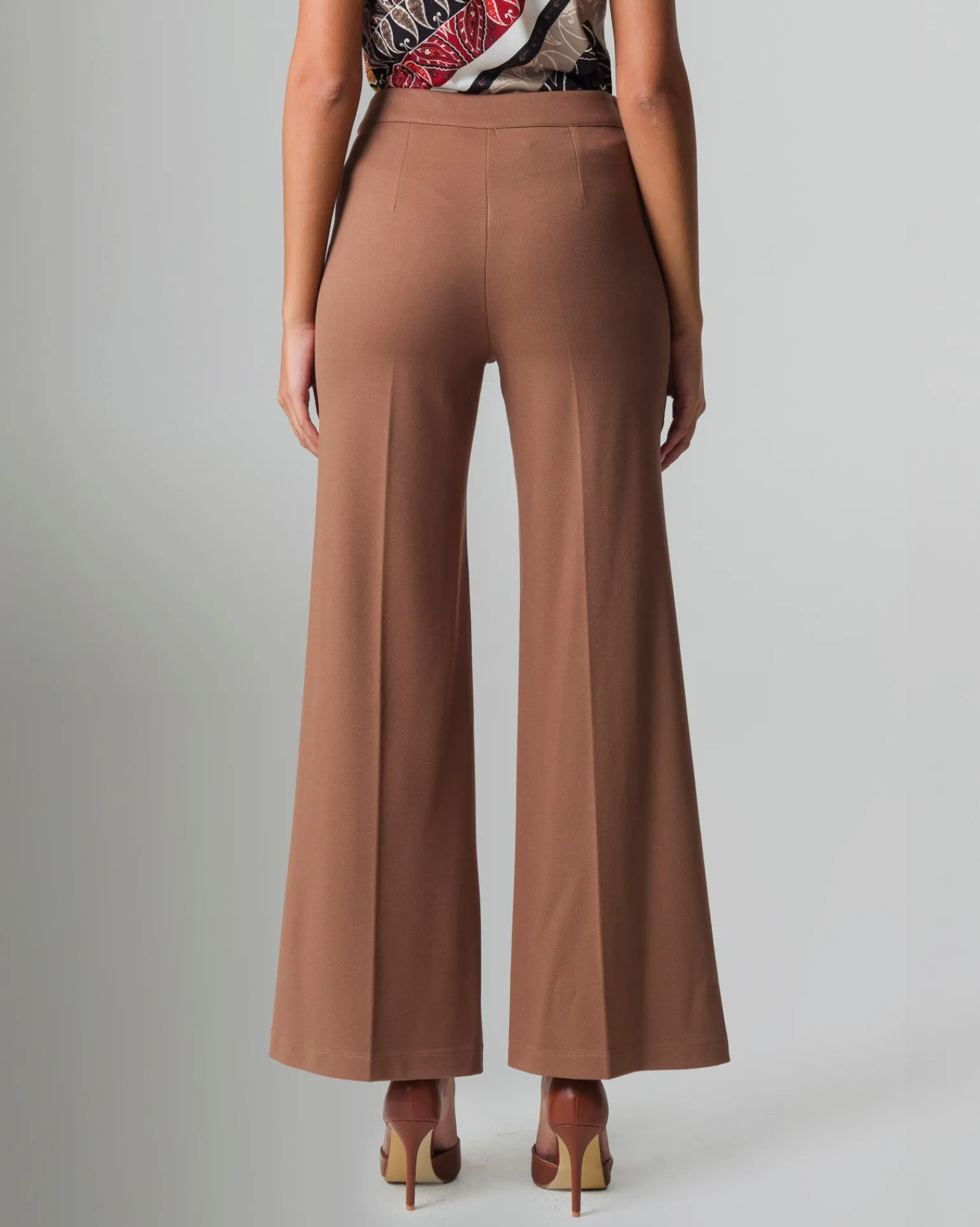 Donna Piazza Italia Donna | Pantaloni<Pantalone palazzo con chiusura con zip e bottoni. tasche americane sui fianchi - Cammello