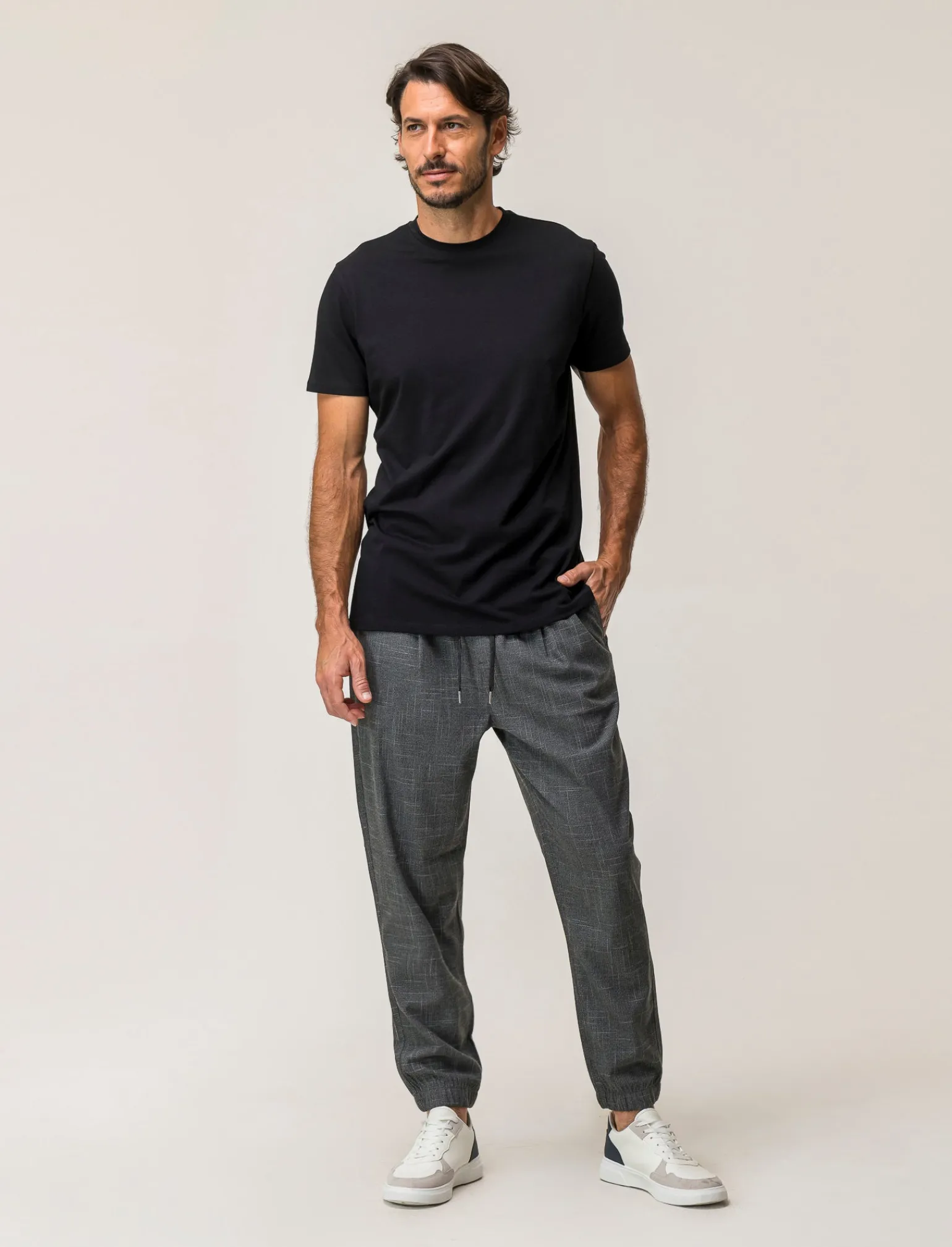 Uomo Piazza Italia Pantaloni<Pantaloni chino con vita elasticizzata regolabile con laccio e dettaglio di tasche a filetto posteri - Antracite melange