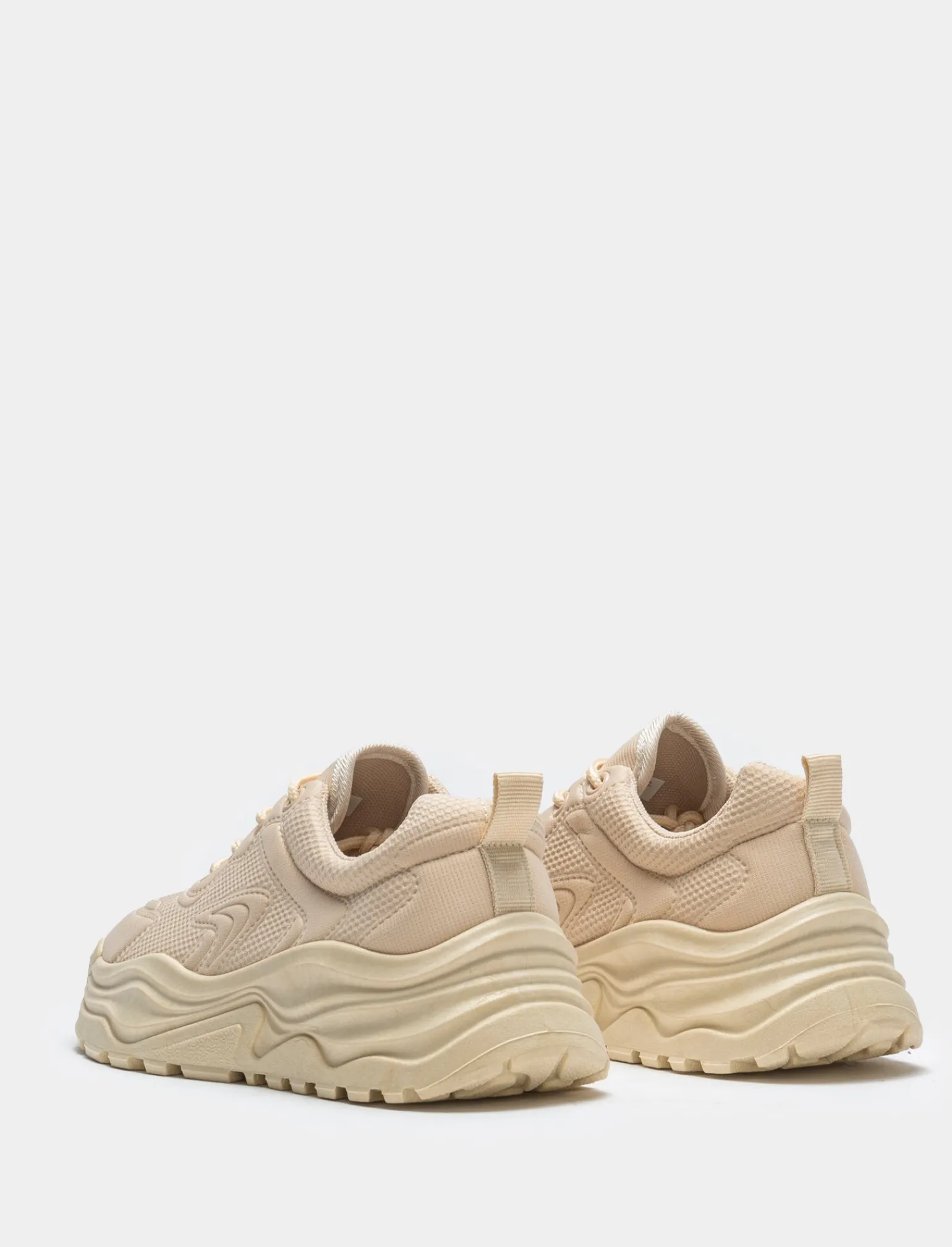 Piazza Italia Bambina<Sneakers in tessuto sintetico. In due variani colore. -